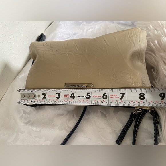 Stone & Co. Beige and Navy Elegant Crossbody Bag Regulable - Picture 15 of 16